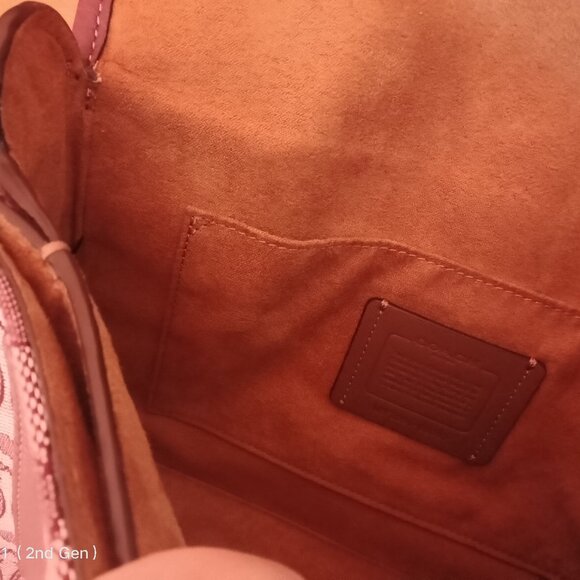 Coach Loonie Crossbody in Signature Jacquard - Picture 9 of 12